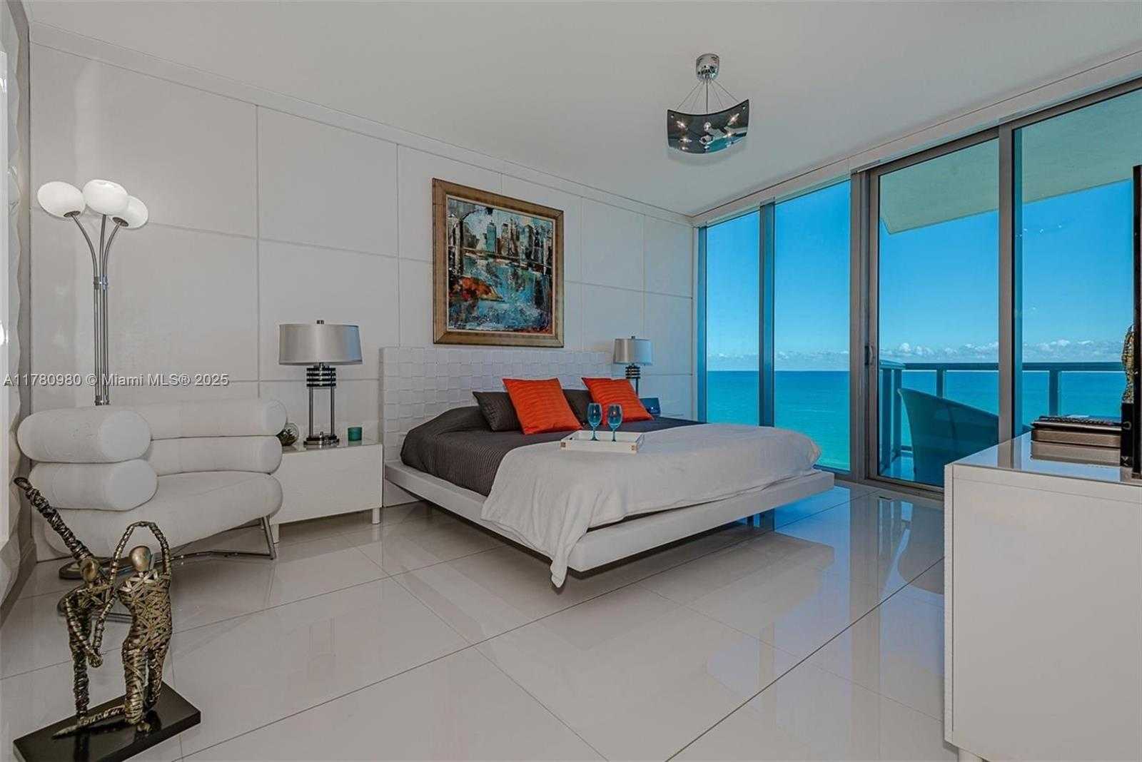 Small Image of 17001 COLLINS AVE #1507, Sunny Isles Beach Number 5
