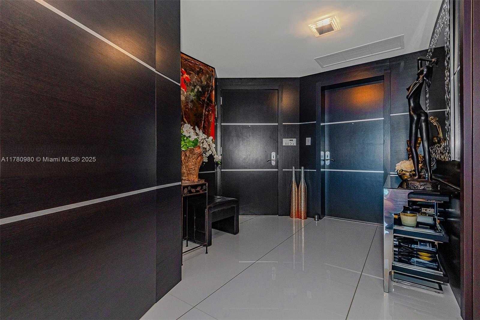 Small Image of 17001 COLLINS AVE #1507, Sunny Isles Beach Number 8