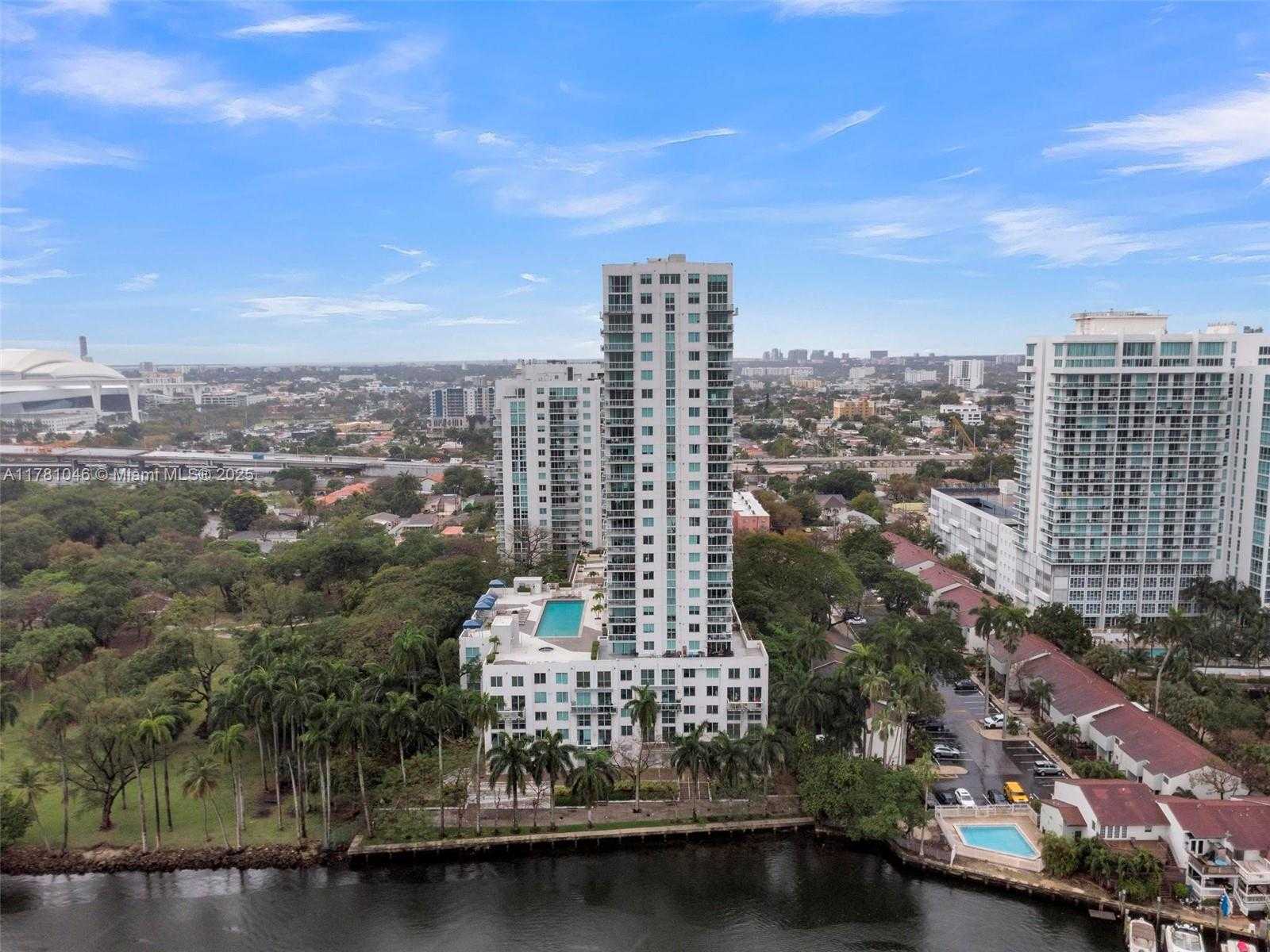 Small Image of 1861 NORTH WEST S RIVER DR #1207, Miami Number 31