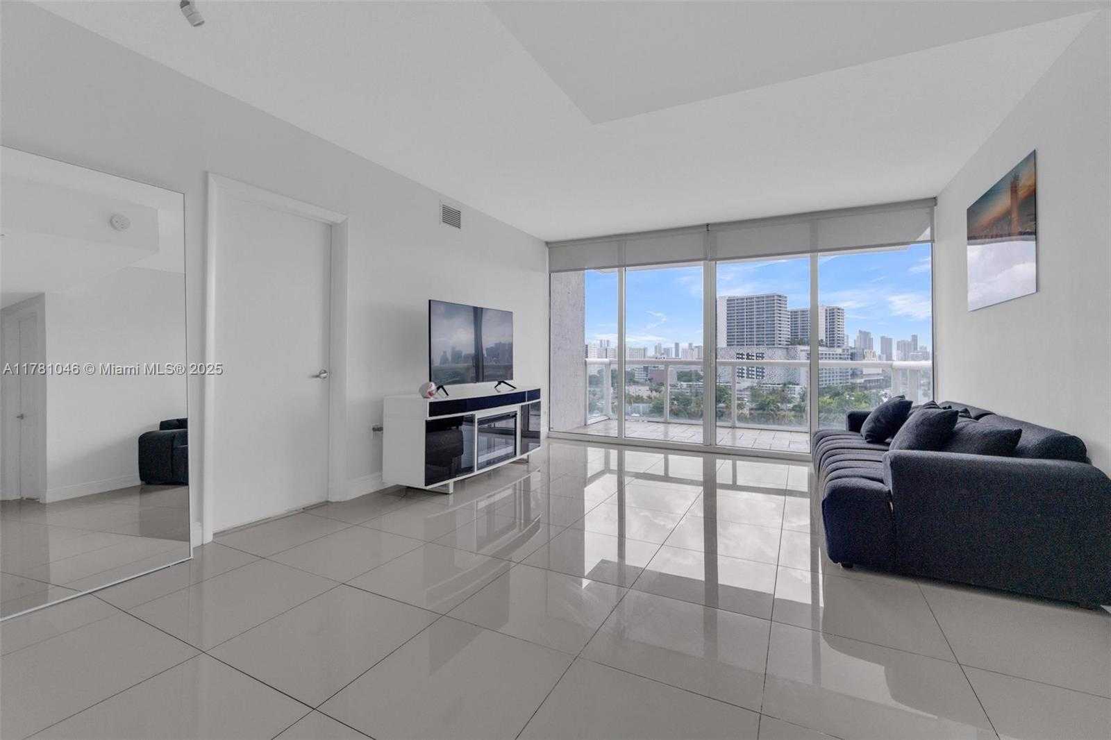 Small Image of 1861 NORTH WEST S RIVER DR #1207, Miami Number 5