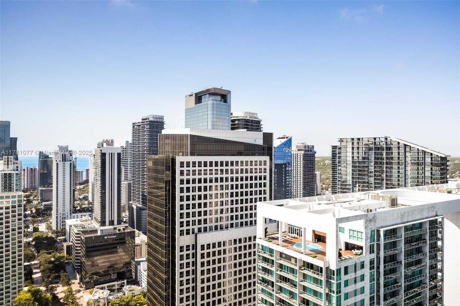 Small Image of 485 BRICKELL AVE #4707, Miami Number 17