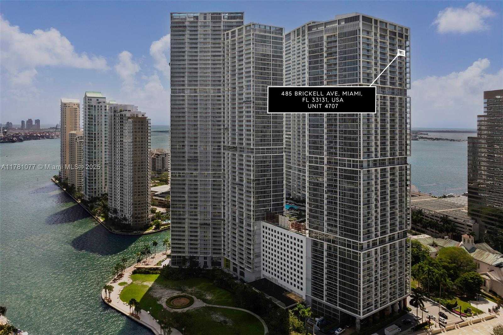 Small Image of 485 BRICKELL AVE #4707, Miami Number 5