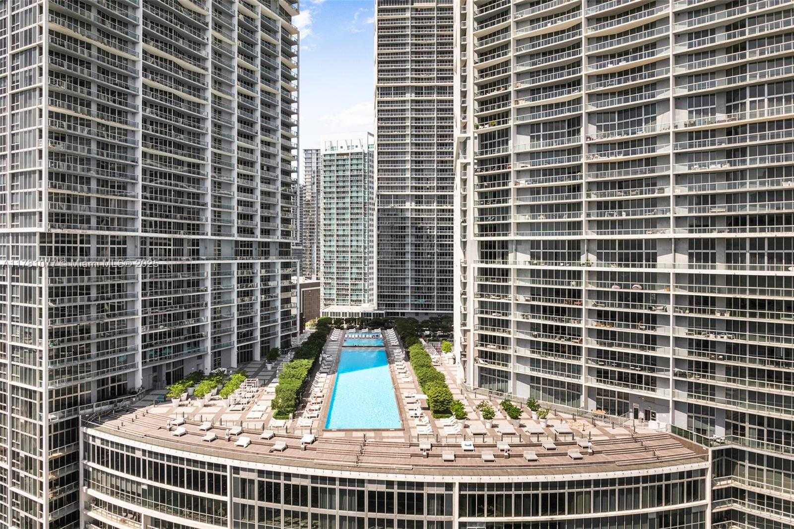 Small Image of 485 BRICKELL AVE #4707, Miami Number 6