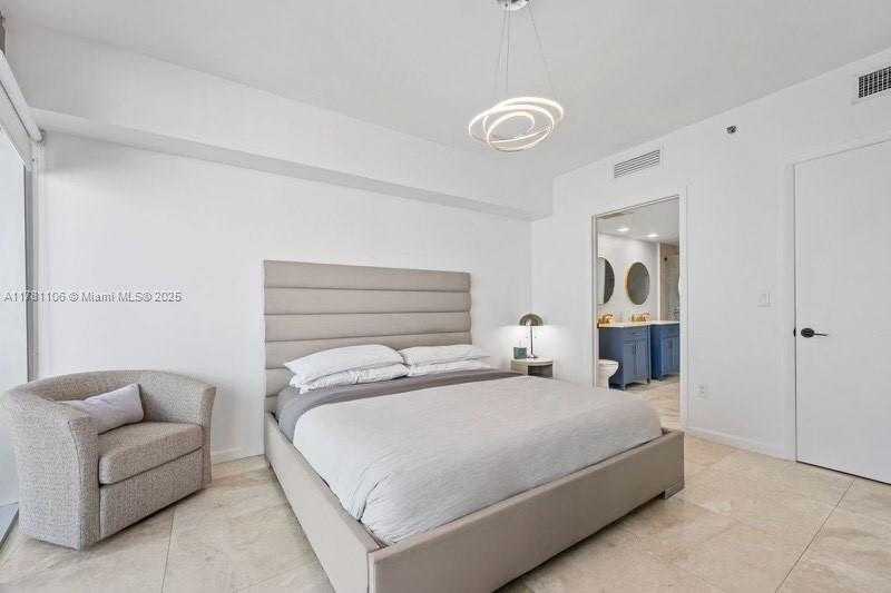 Small Image of 485 BRICKELL AVE #3503, Miami Number 13
