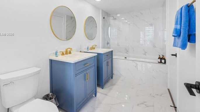 Small Image of 485 BRICKELL AVE #3503, Miami Number 16