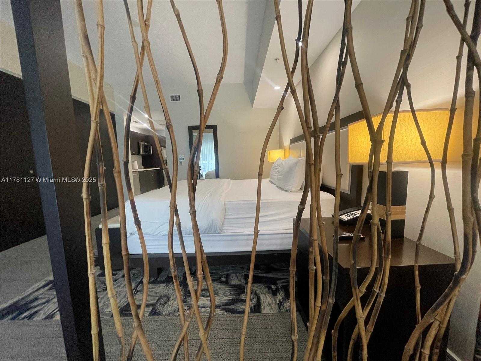 Small Image of 5300 NORTH WEST 87TH AVE #1103, Doral Number 10