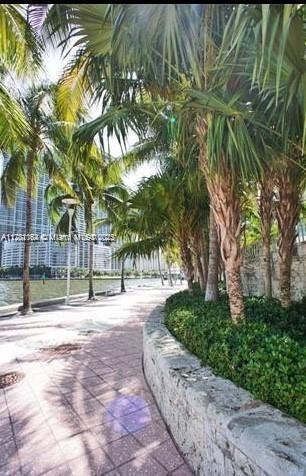 Small Image of 325 #3524, Miami Number 16