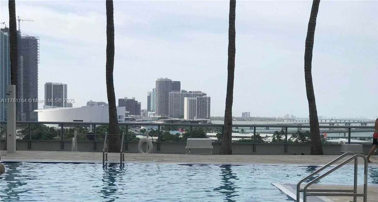 Small Image of 325 #3524, Miami Number 22