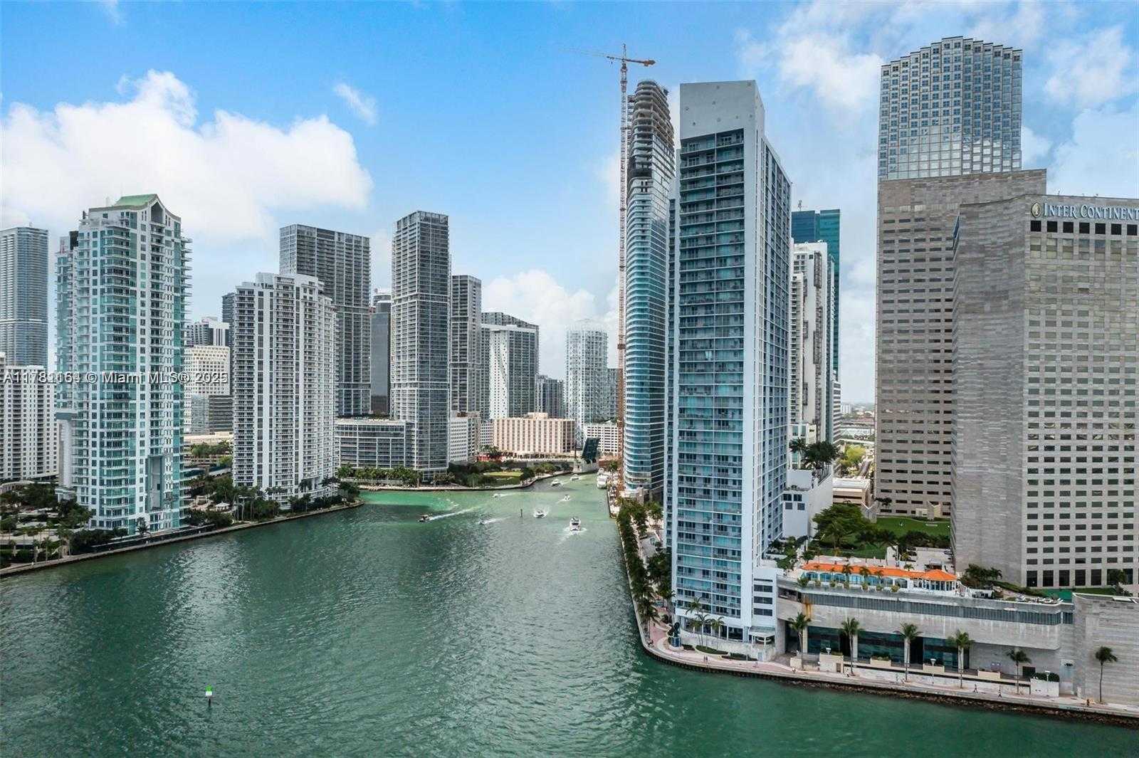 Small Image of 325 #3524, Miami Number 30
