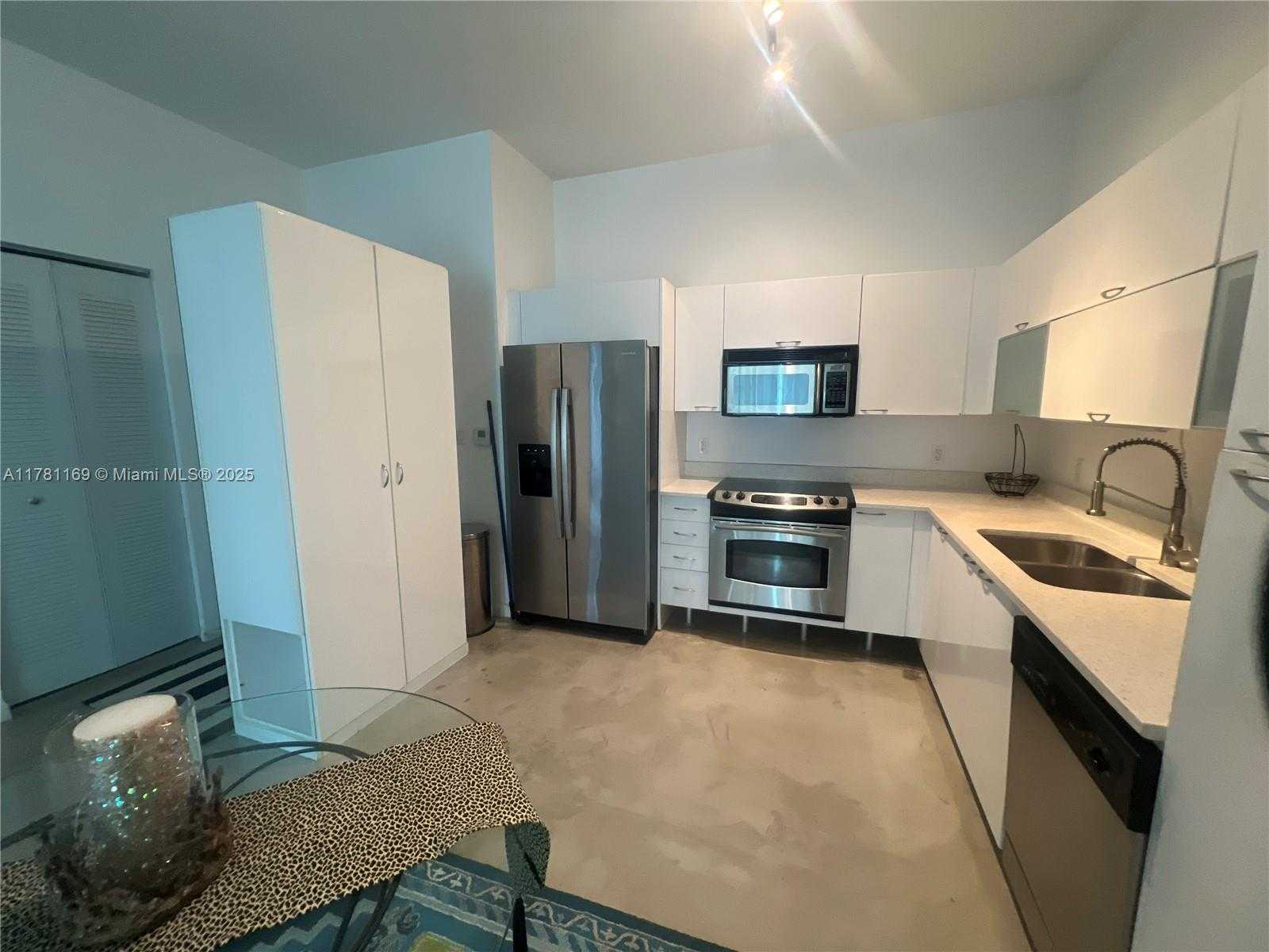 Small Image of 234 NORTH EAST 3RD ST #1908, Miami Number 18
