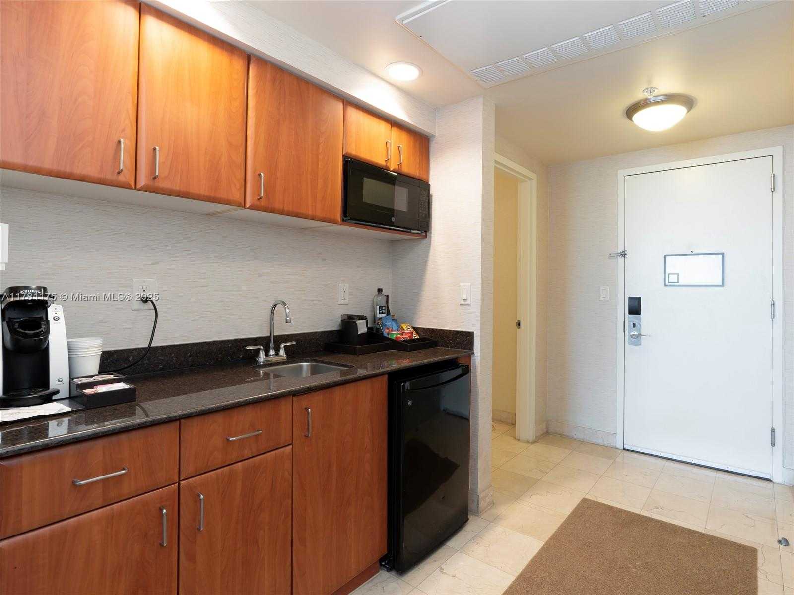 Small Image of 18001 COLLINS AVE #1701, Sunny Isles Beach Number 2