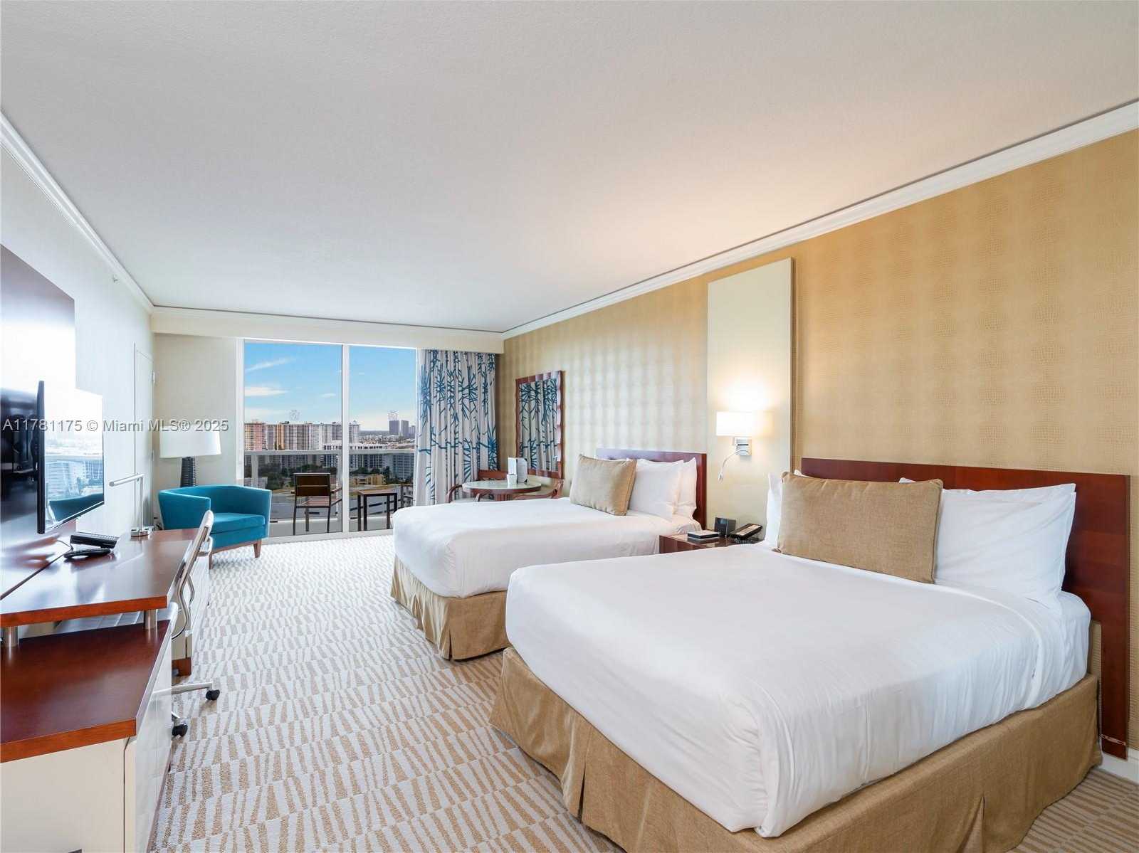 Small Image of 18001 COLLINS AVE #1701, Sunny Isles Beach Number 4
