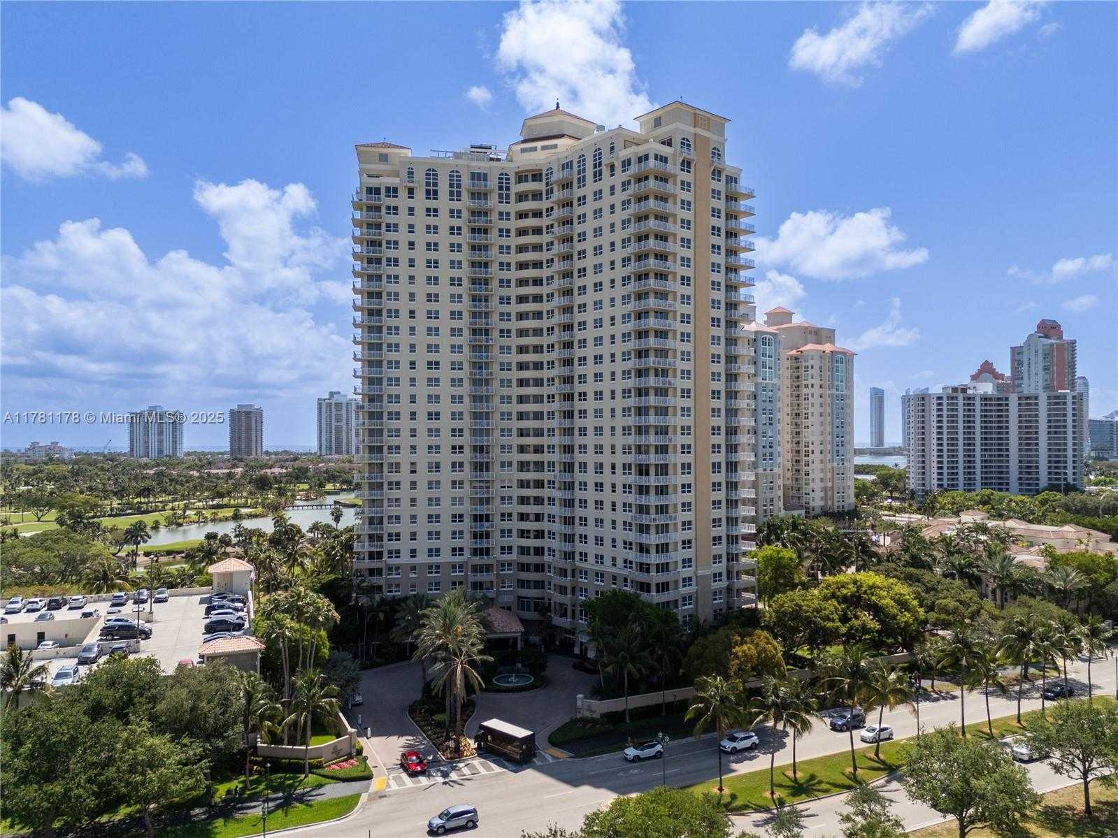 Small Image of 19501 WEST COUNTRY CLUB DR #2106, Aventura Number 20