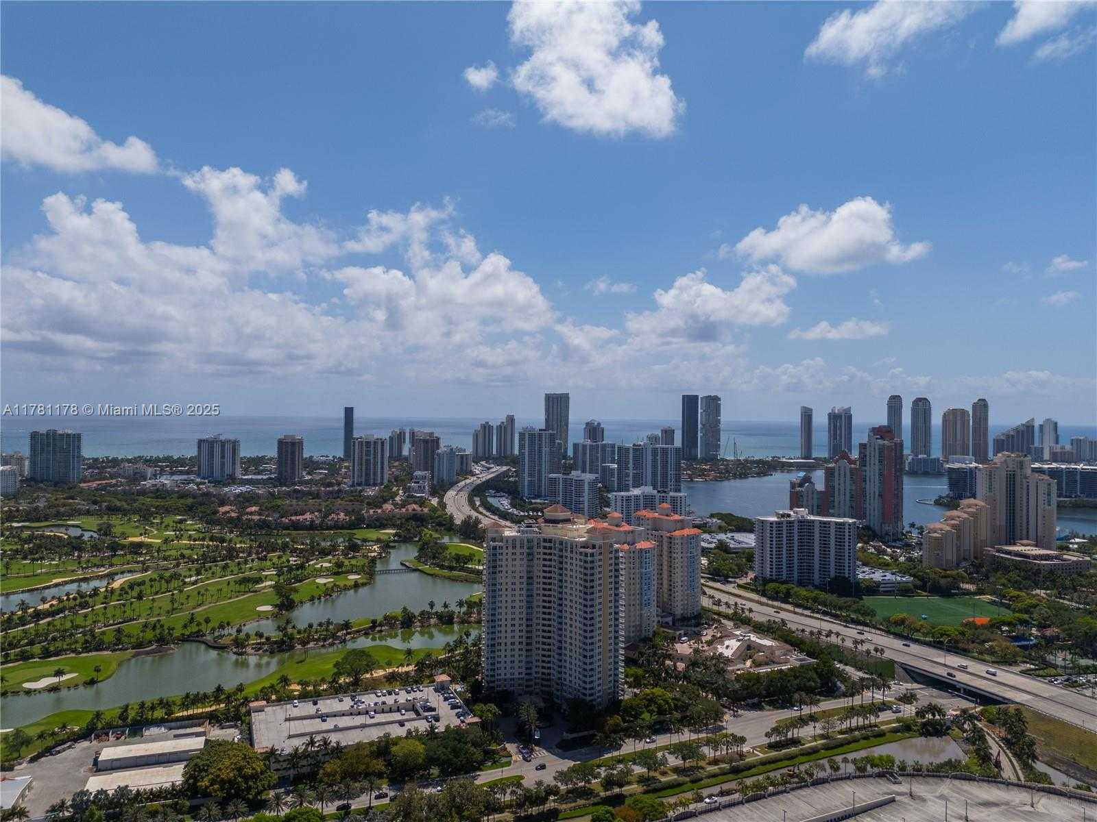 Small Image of 19501 WEST COUNTRY CLUB DR #2106, Aventura Number 25