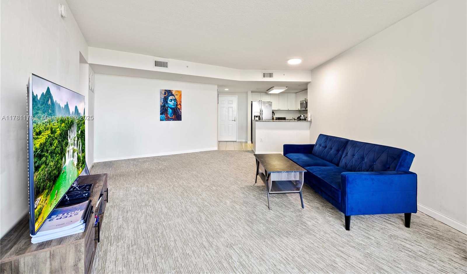 Small Image of 19501 WEST COUNTRY CLUB DR #2106, Aventura Number 3
