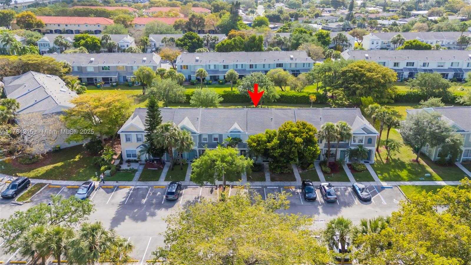Small Image of 8151 SAN CARLOS CIR, Tamarac Number 25