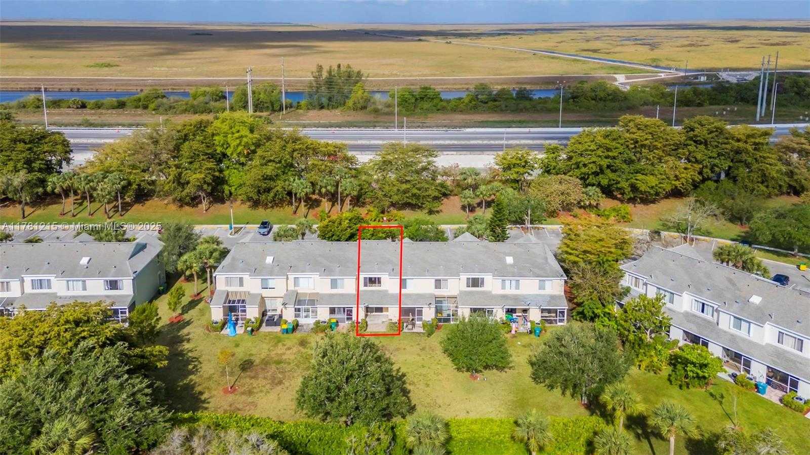 Small Image of 8151 SAN CARLOS CIR, Tamarac Number 34