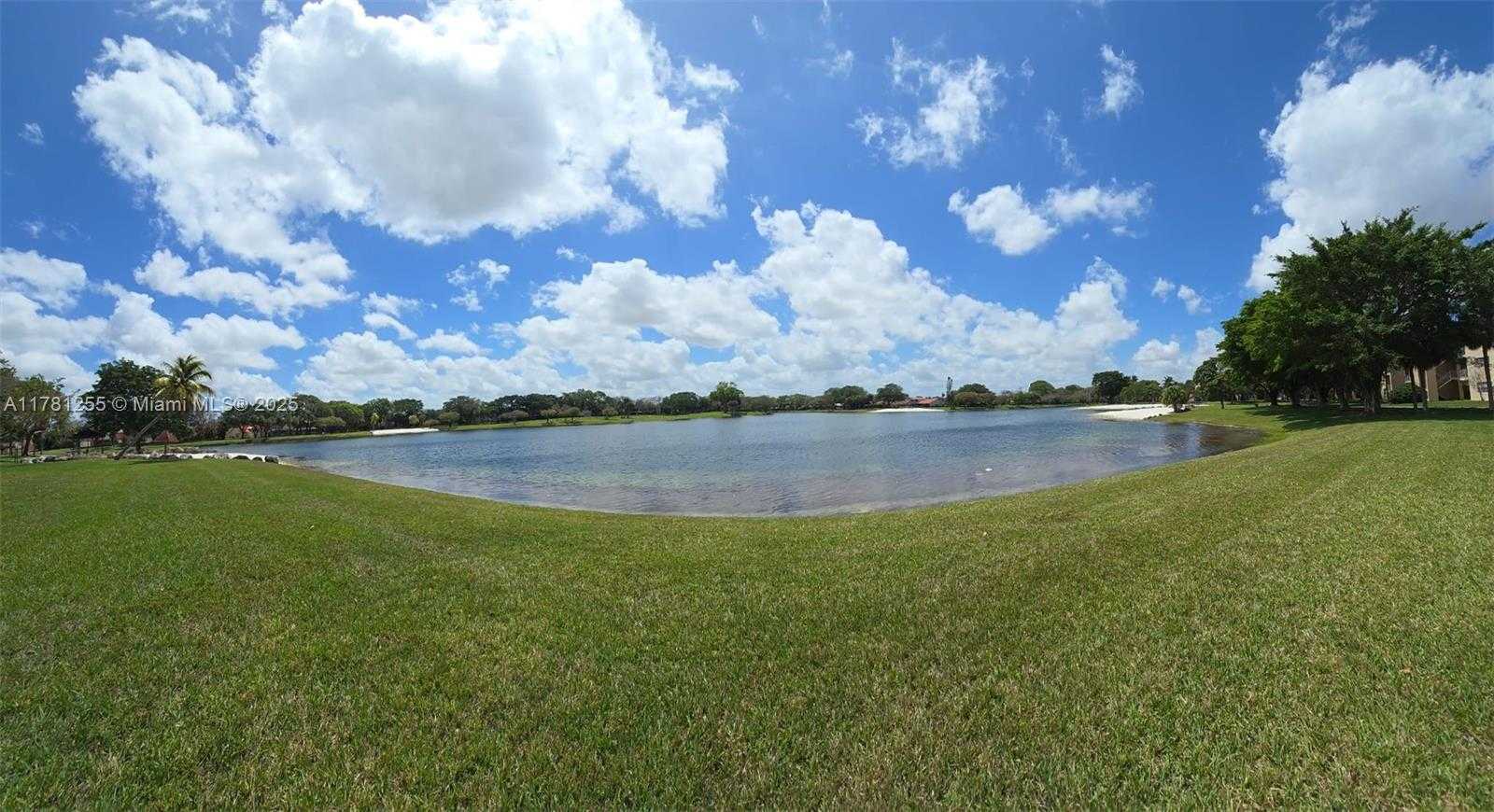 Small Image of 15290 SOUTH WEST 106TH LN #316, Miami Number 26