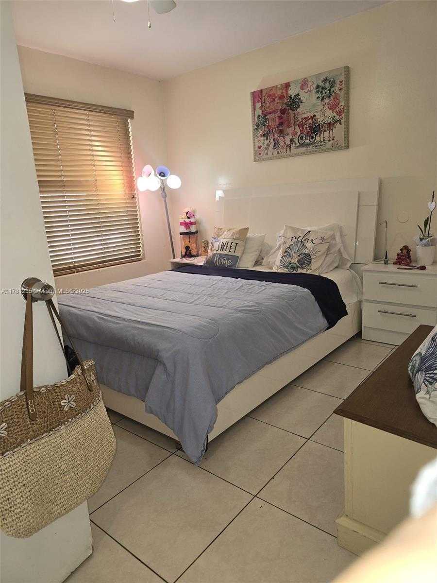 Small Image of 15290 SOUTH WEST 106TH LN #316, Miami Number 9