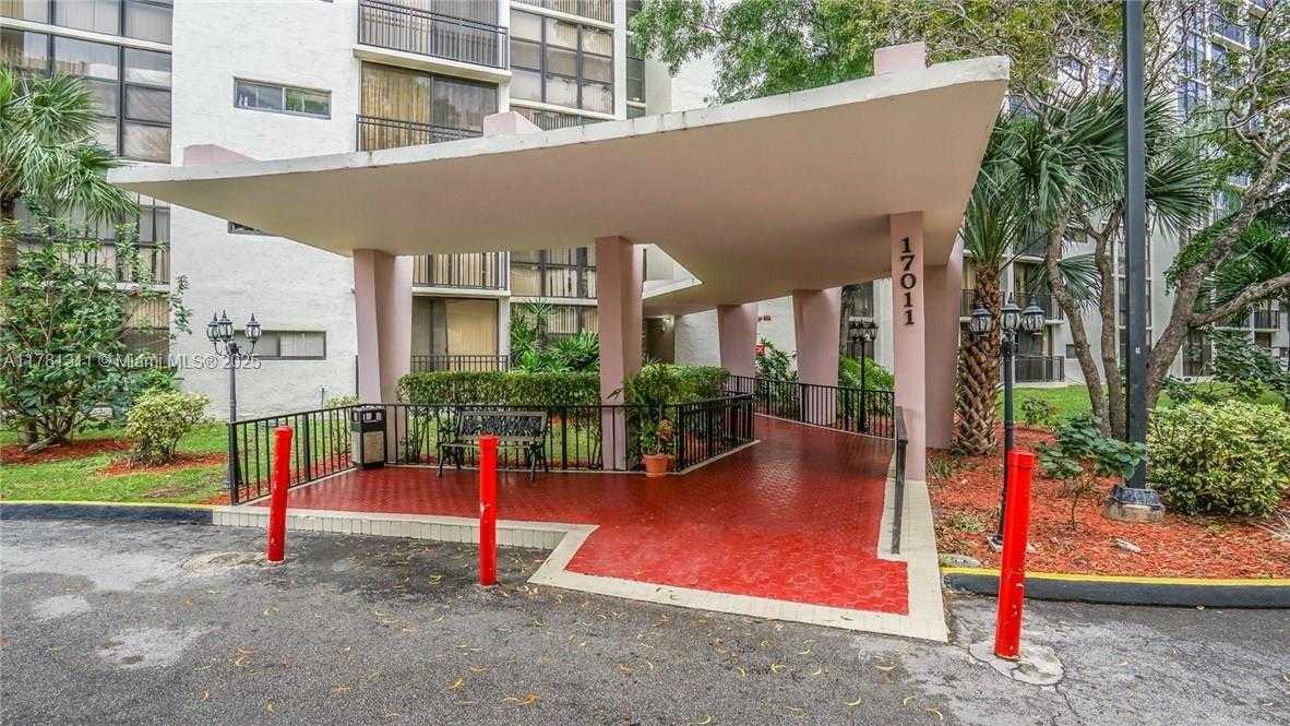 Small Image of 17011 NORTH BAY RD #701, Sunny Isles Beach Number 22
