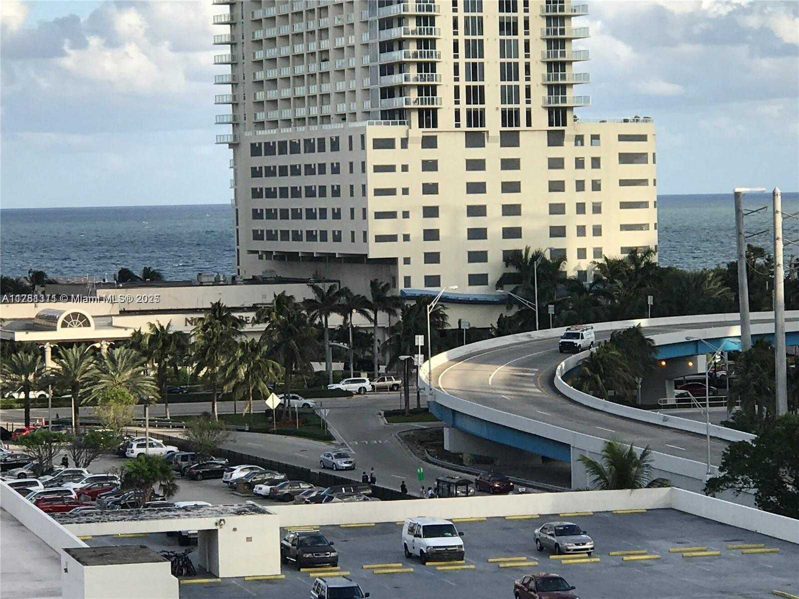 Small Image of 17011 NORTH BAY RD #701, Sunny Isles Beach Number 39