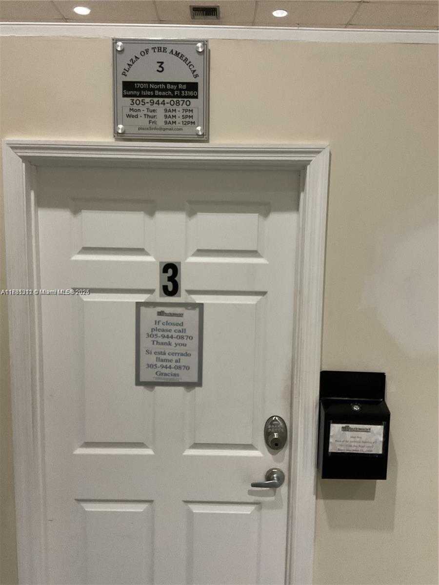 Small Image of 17011 NORTH BAY RD #701, Sunny Isles Beach Number 42