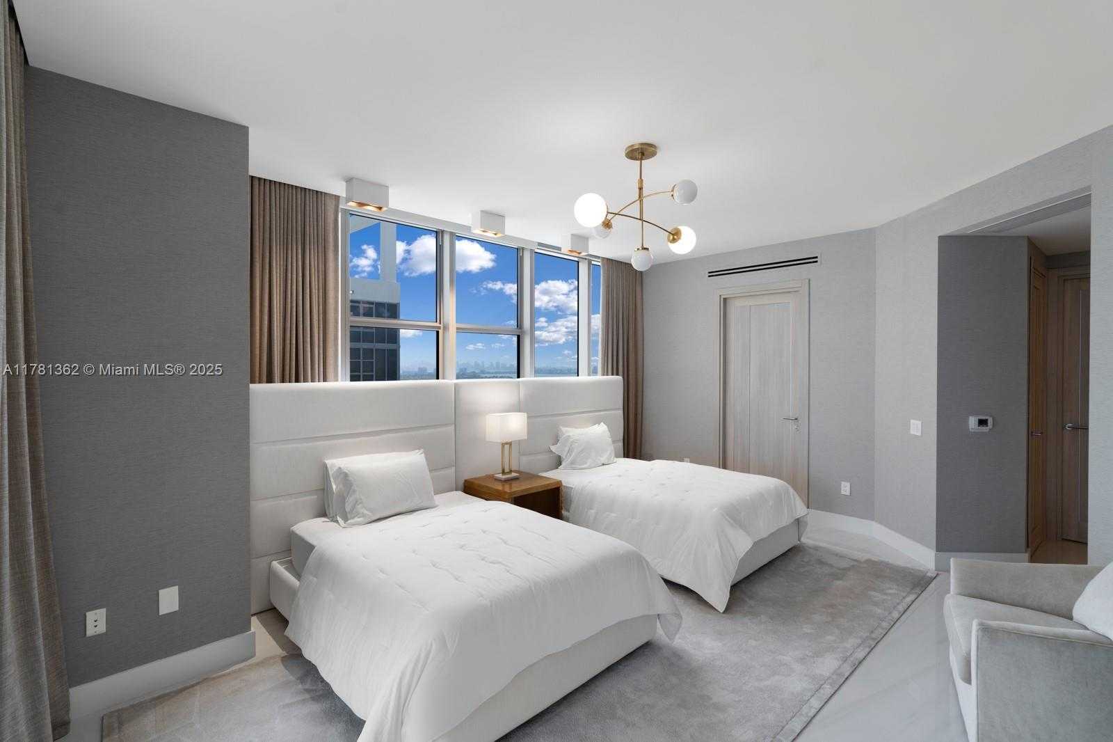 Small Image of 9705 COLLINS AVE #2604N, Bal Harbour Number 29