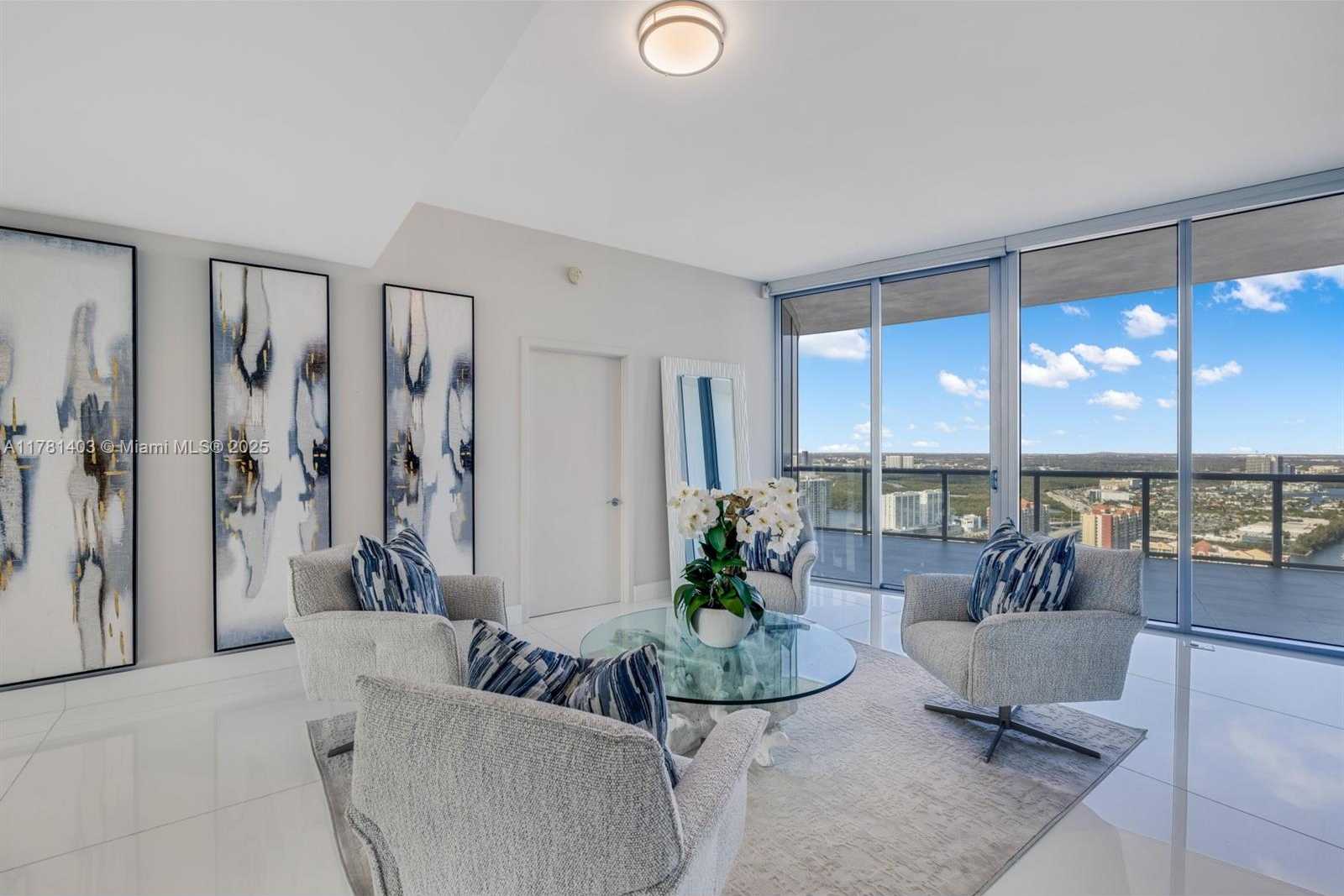 Small Image of 17001 COLLINS AVE #4305 Duplex, Sunny Isles Beach Number 10