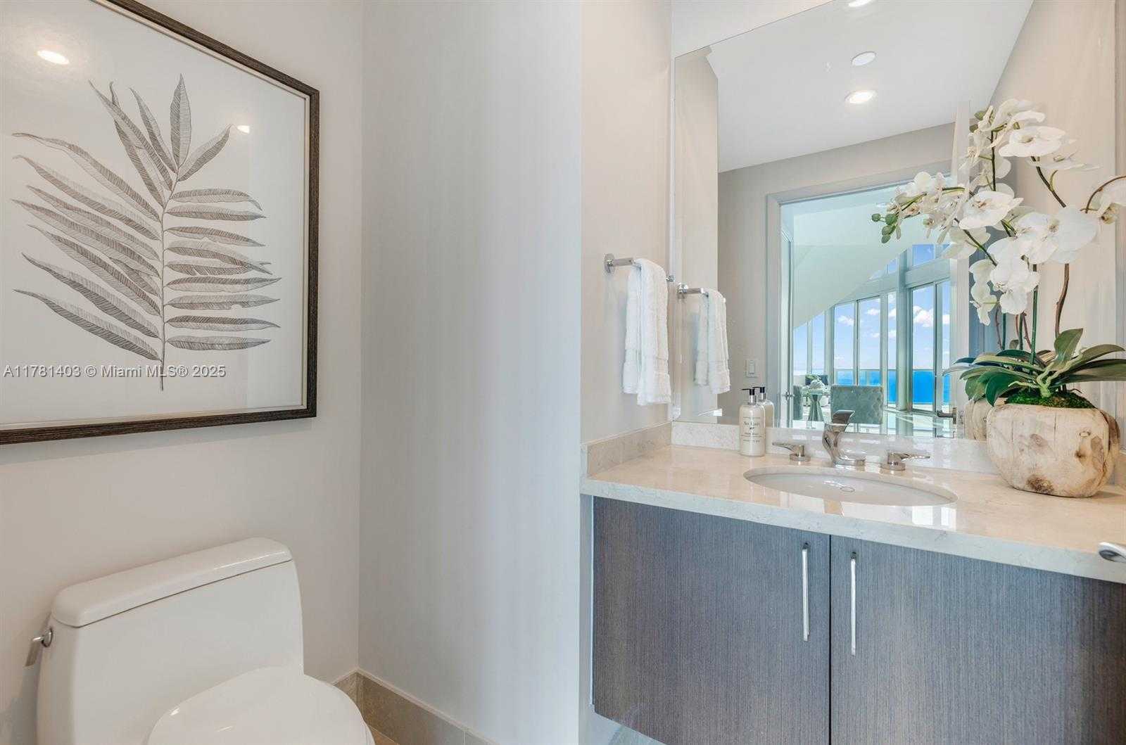 Small Image of 17001 COLLINS AVE #4305 Duplex, Sunny Isles Beach Number 15