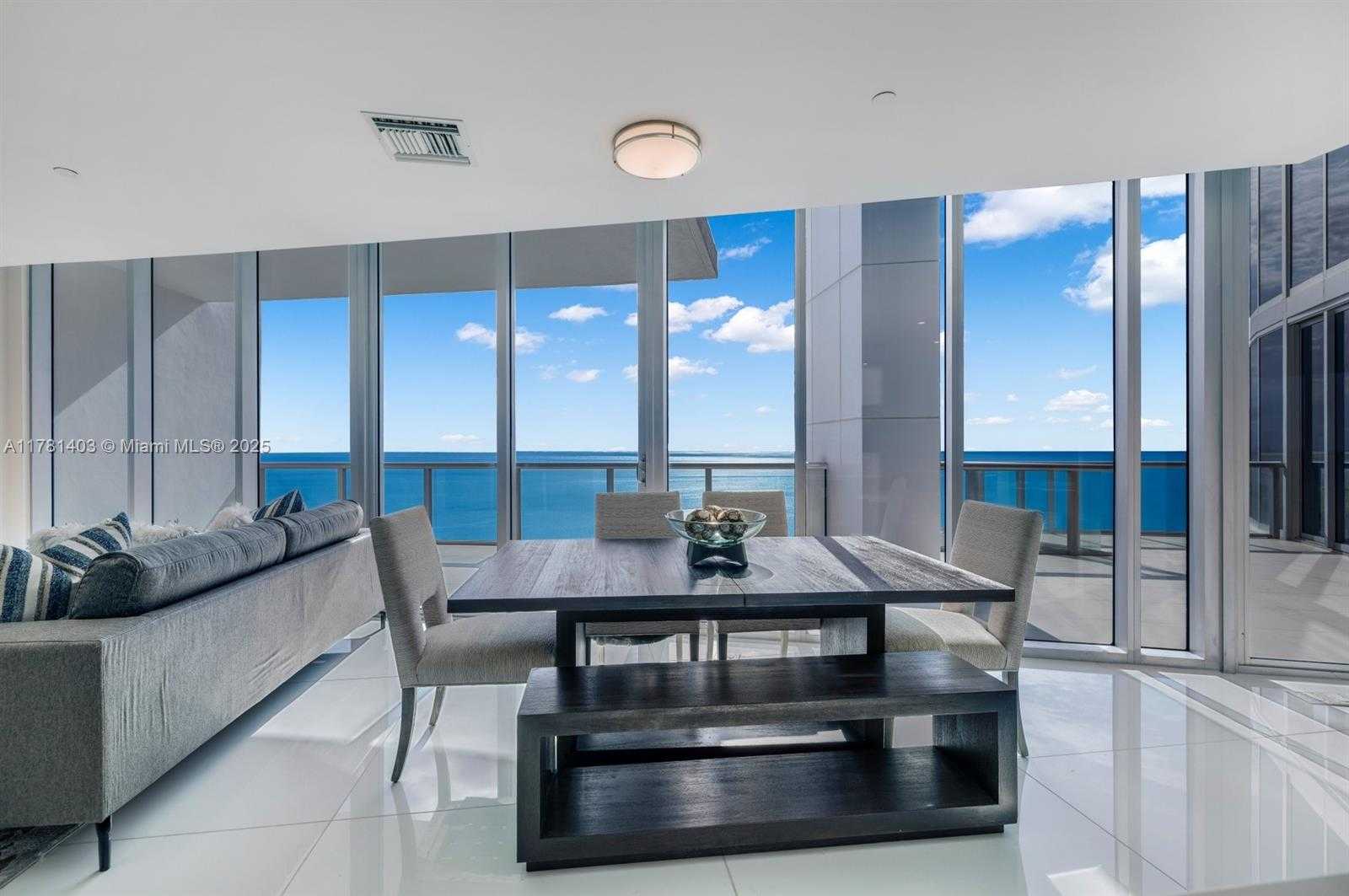 Small Image of 17001 COLLINS AVE #4305 Duplex, Sunny Isles Beach Number 20
