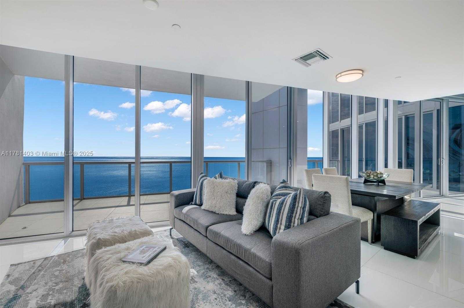 Small Image of 17001 COLLINS AVE #4305 Duplex, Sunny Isles Beach Number 21