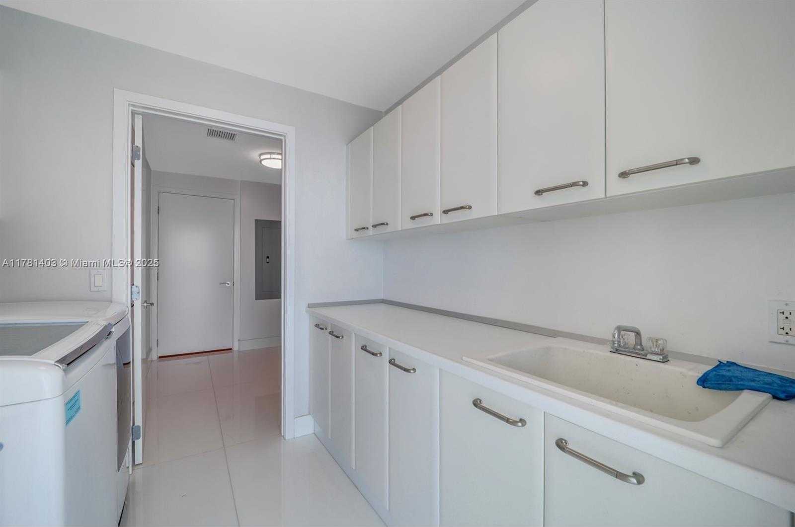 Small Image of 17001 COLLINS AVE #4305 Duplex, Sunny Isles Beach Number 45