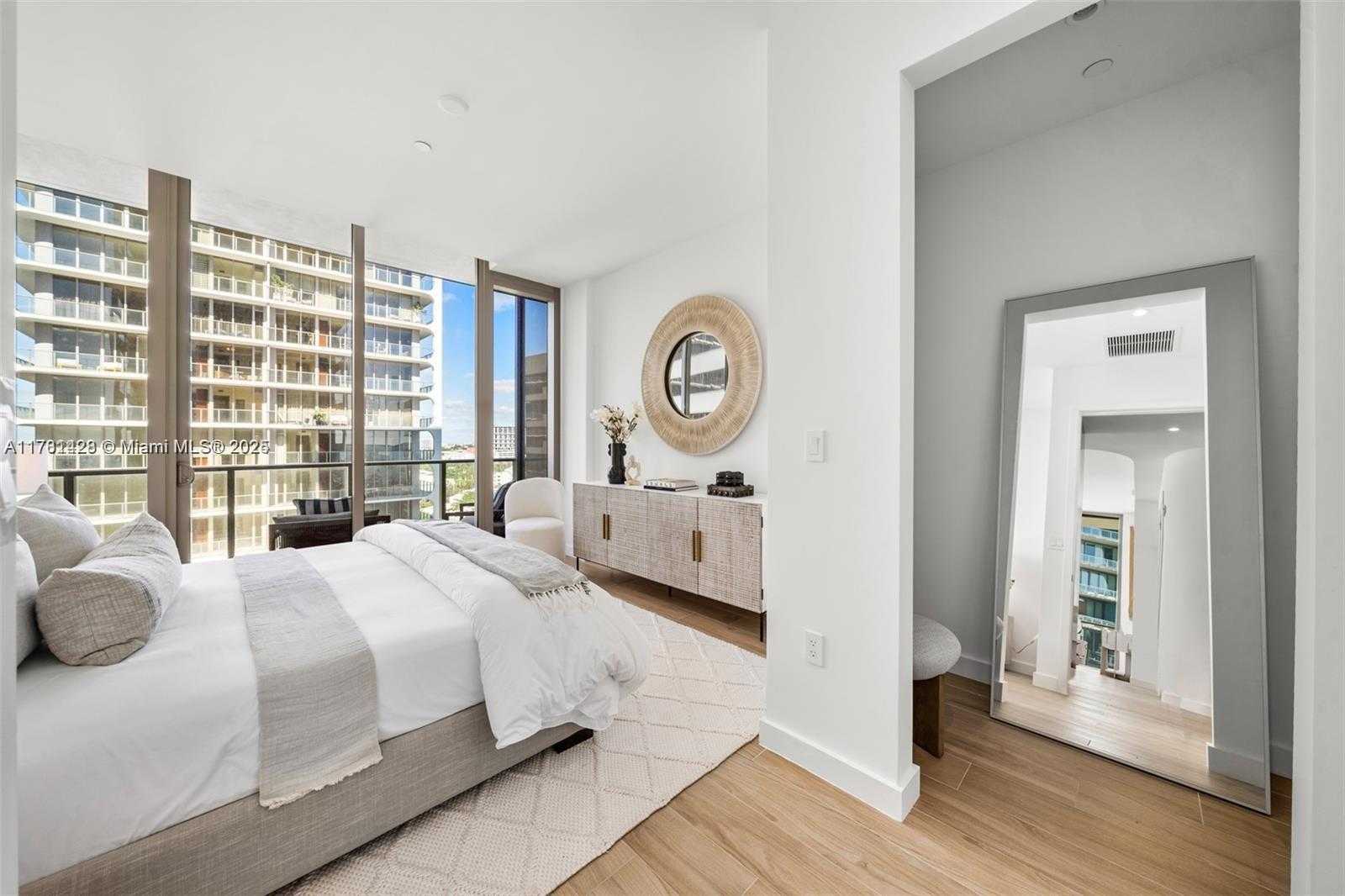 Small Image of 2655 S BAYSHORE DRIVE #1109, Coconut Grove Number 19