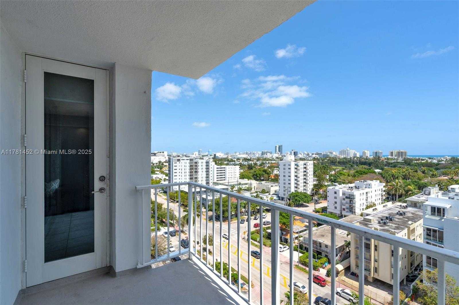 Small Image of 1228 WEST AVE #1110, Miami Beach Number 12