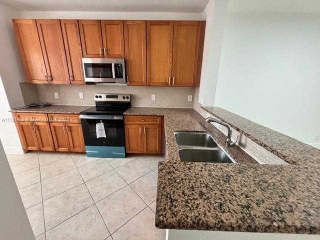 Small Image of 1972 NORTH EAST 5TH ST, Boynton Beach Number 15