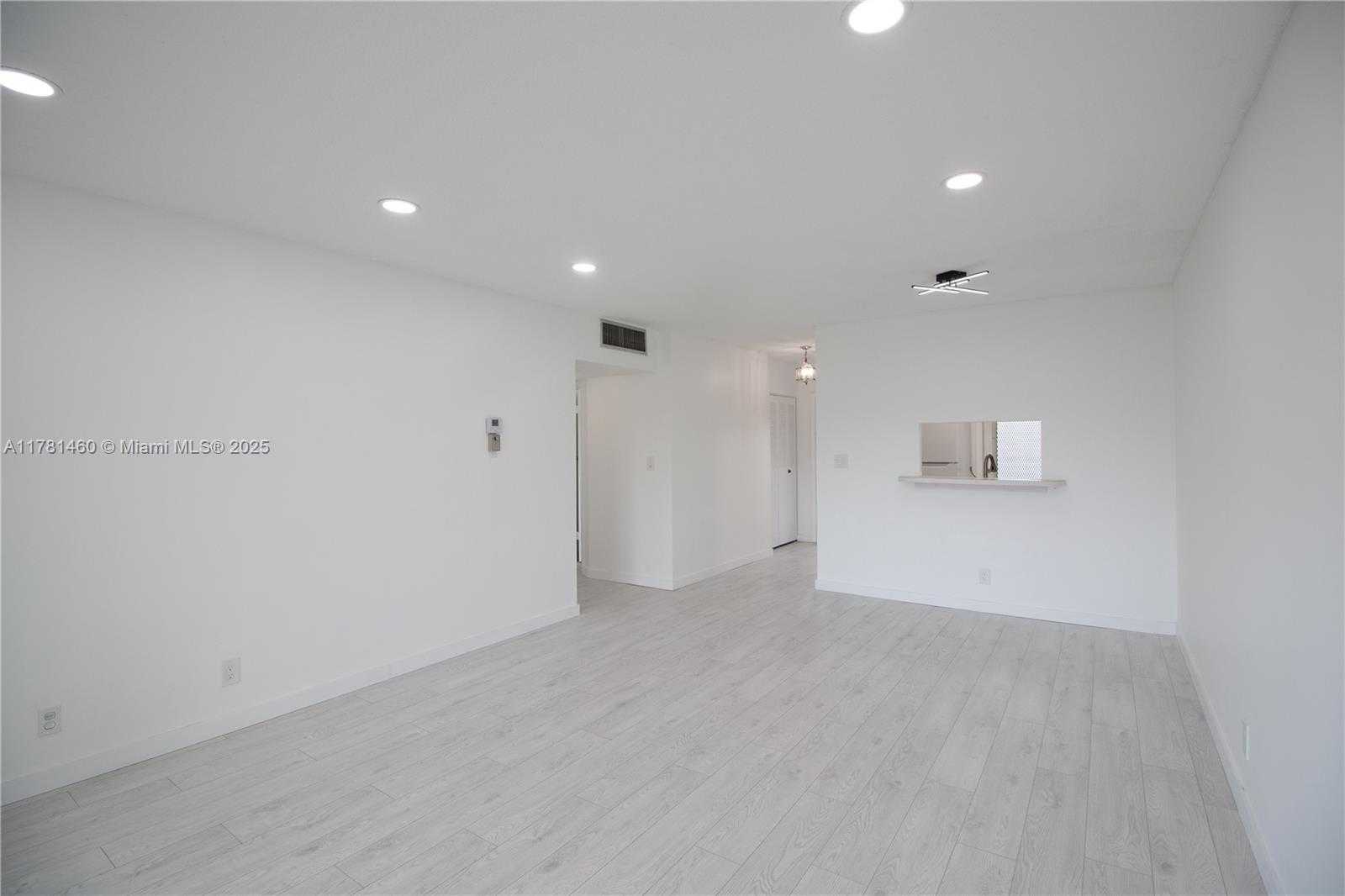 Small Image of 5031 WEST OAKLAND PARK BLVD #309, Lauderdale Lakes Number 10