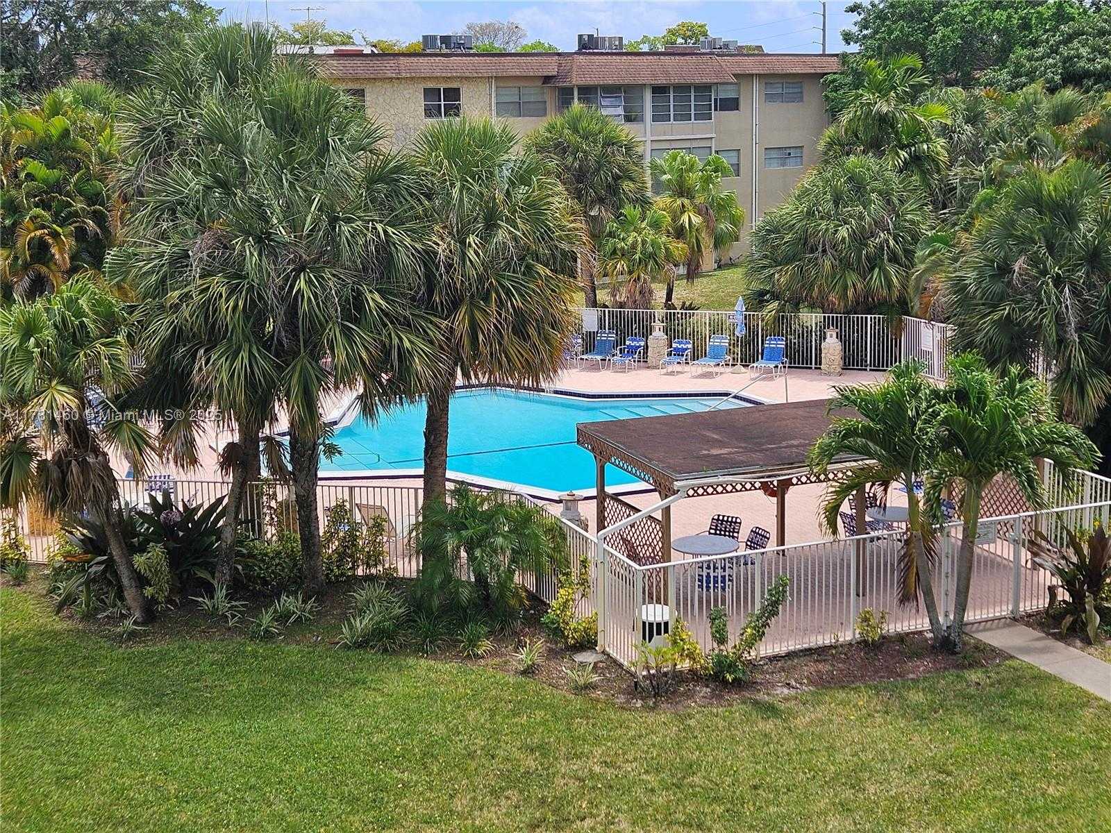Small Image of 5031 WEST OAKLAND PARK BLVD #309, Lauderdale Lakes Number 14