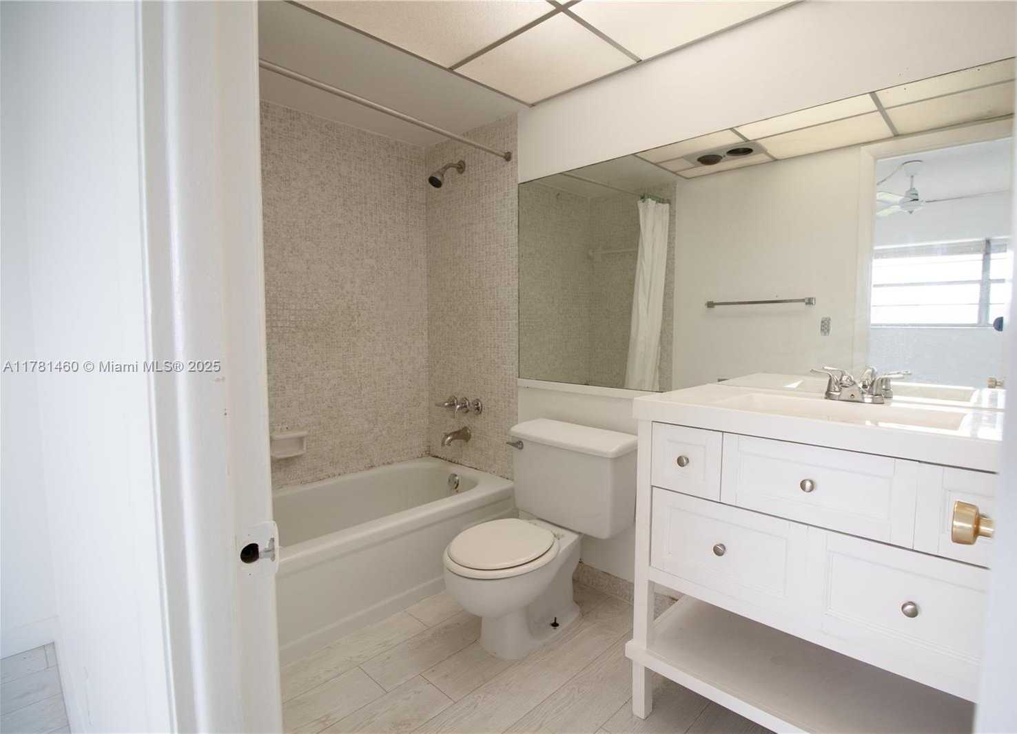 Small Image of 5031 WEST OAKLAND PARK BLVD #309, Lauderdale Lakes Number 21