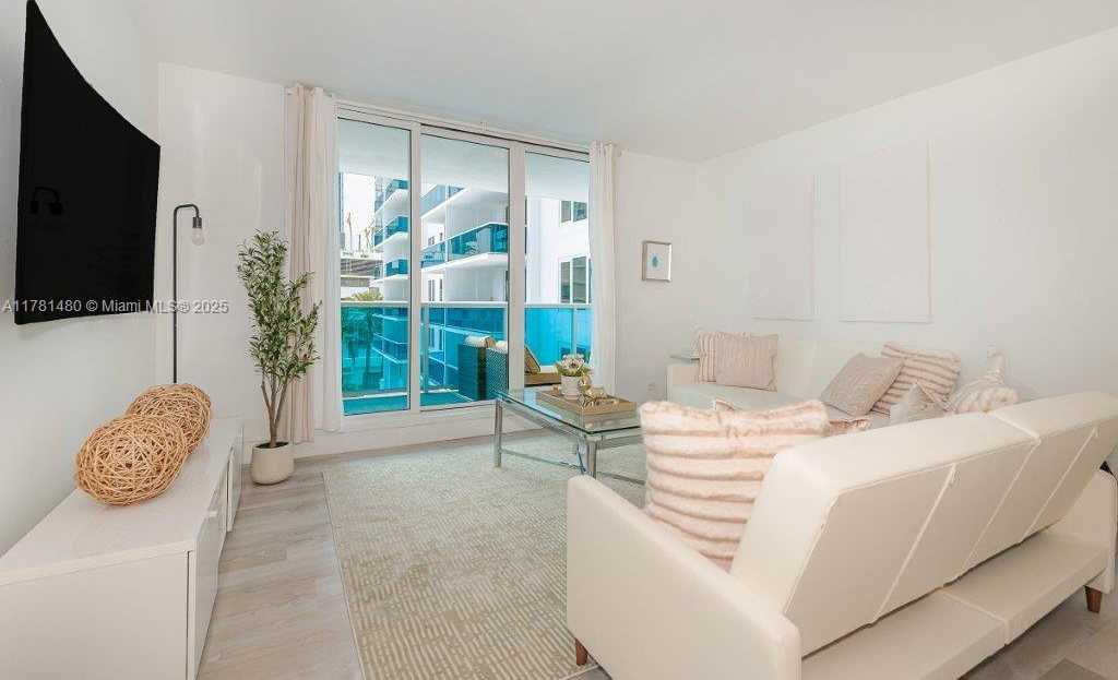 Small Image of 2301 COLLINS AVE #401, Miami Beach Number 11
