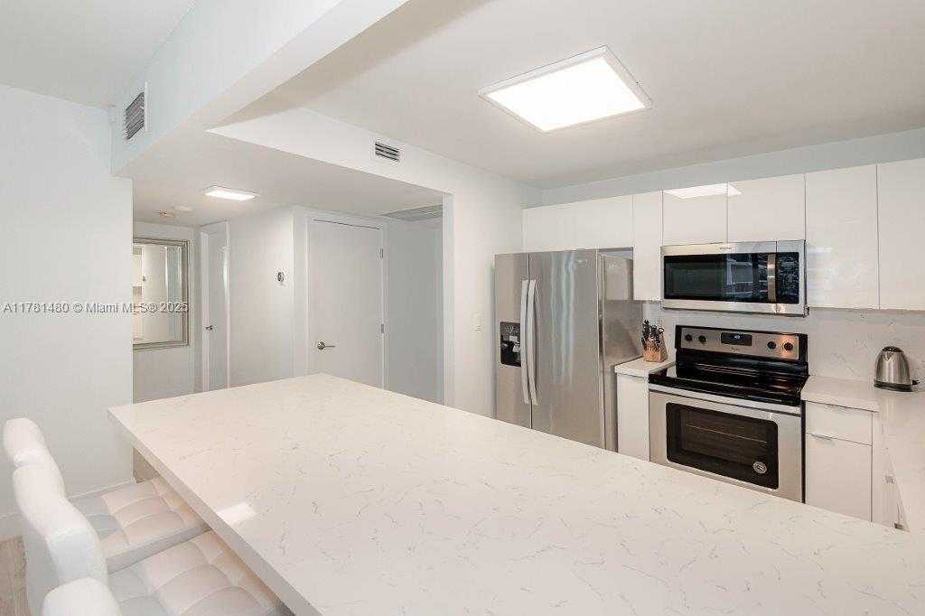 Small Image of 2301 COLLINS AVE #401, Miami Beach Number 21