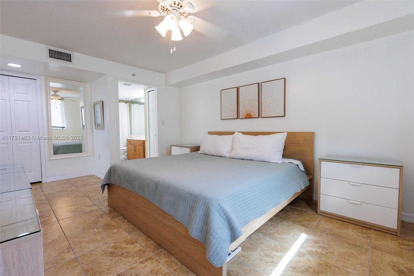 Small Image of 1690 SOUTH WEST 27TH AVE #301, Miami Number 7