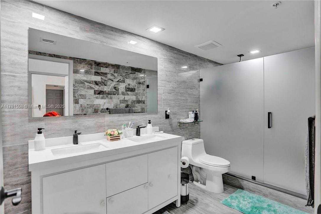 Small Image of 1755 EAST HALLANDALE BEACH BLVD #1608E, Hallandale Beach Number 26