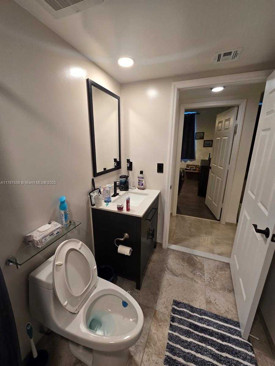 Small Image of 1755 EAST HALLANDALE BEACH BLVD #1608E, Hallandale Beach Number 28