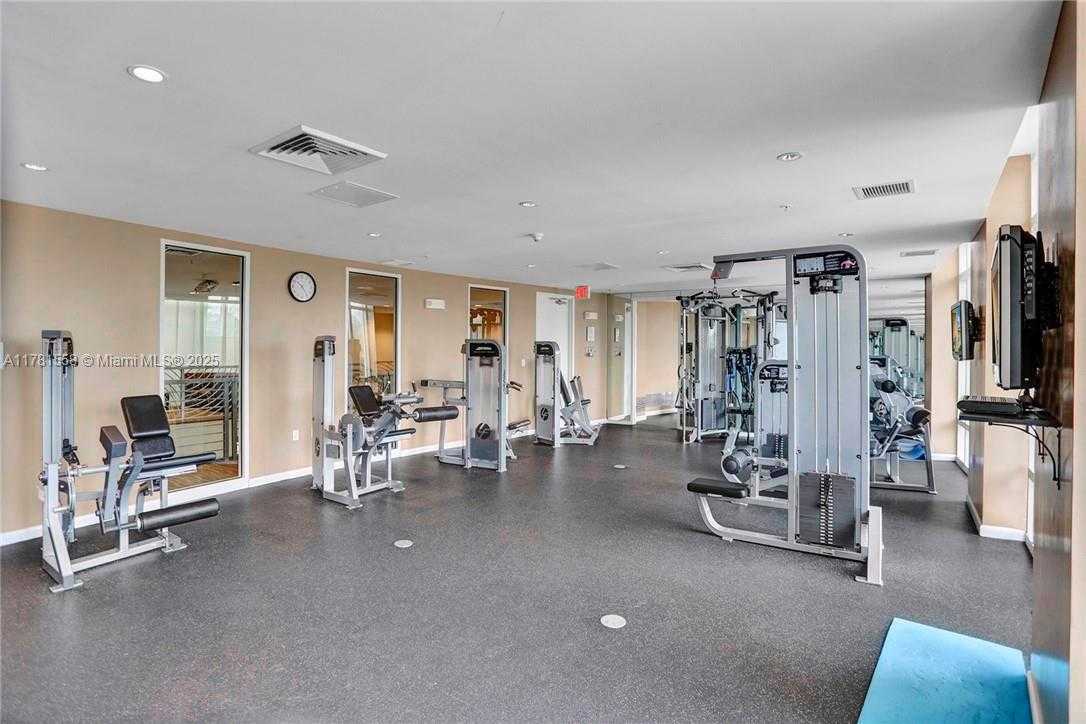 Small Image of 1755 EAST HALLANDALE BEACH BLVD #1608E, Hallandale Beach Number 41