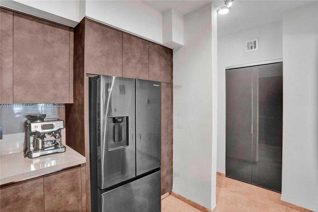 Small Image of 1755 EAST HALLANDALE BEACH BLVD #1608E, Hallandale Beach Number 9
