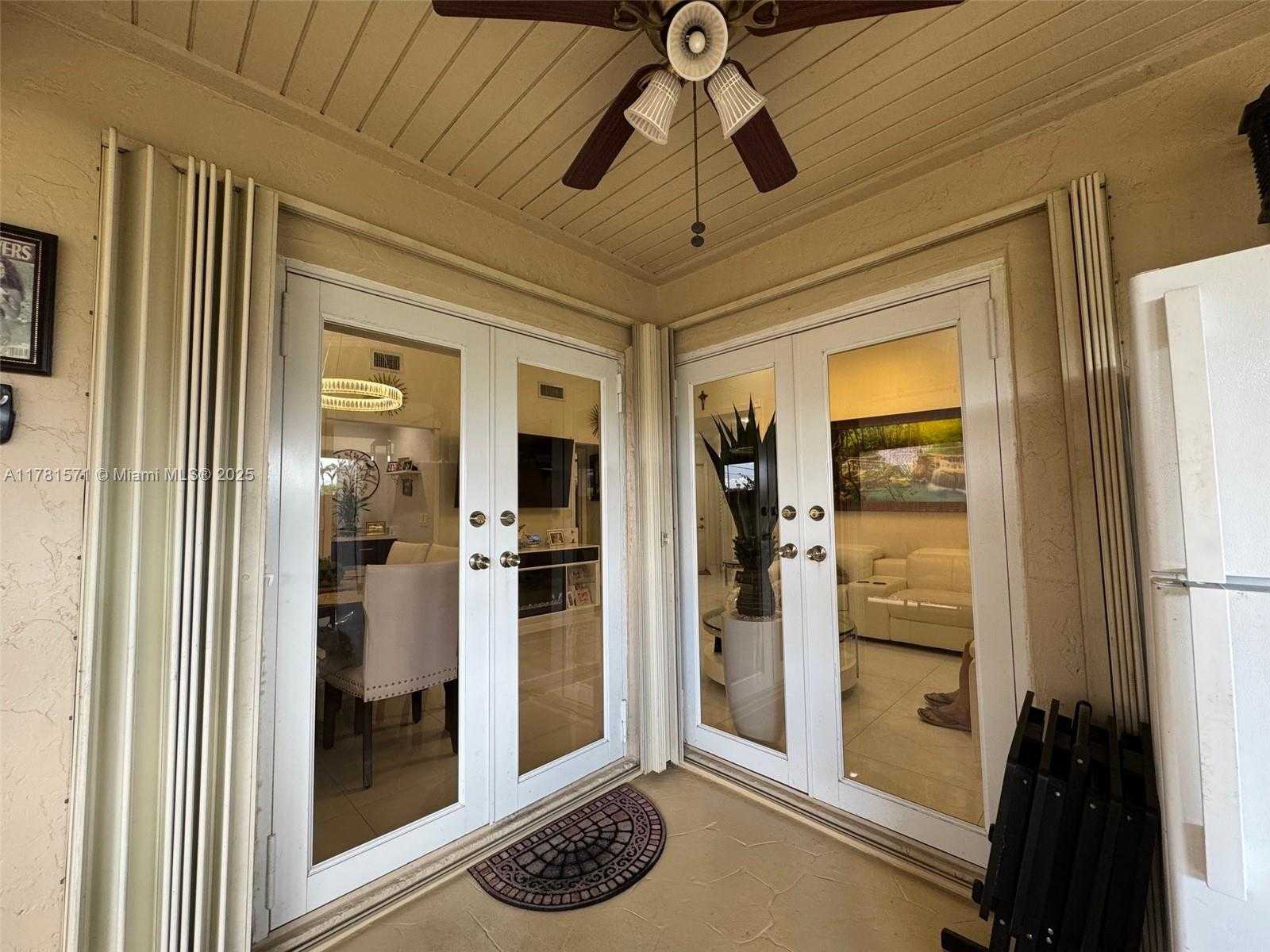 Small Image of 17012 NORTH WEST 66TH CT, Hialeah Number 19