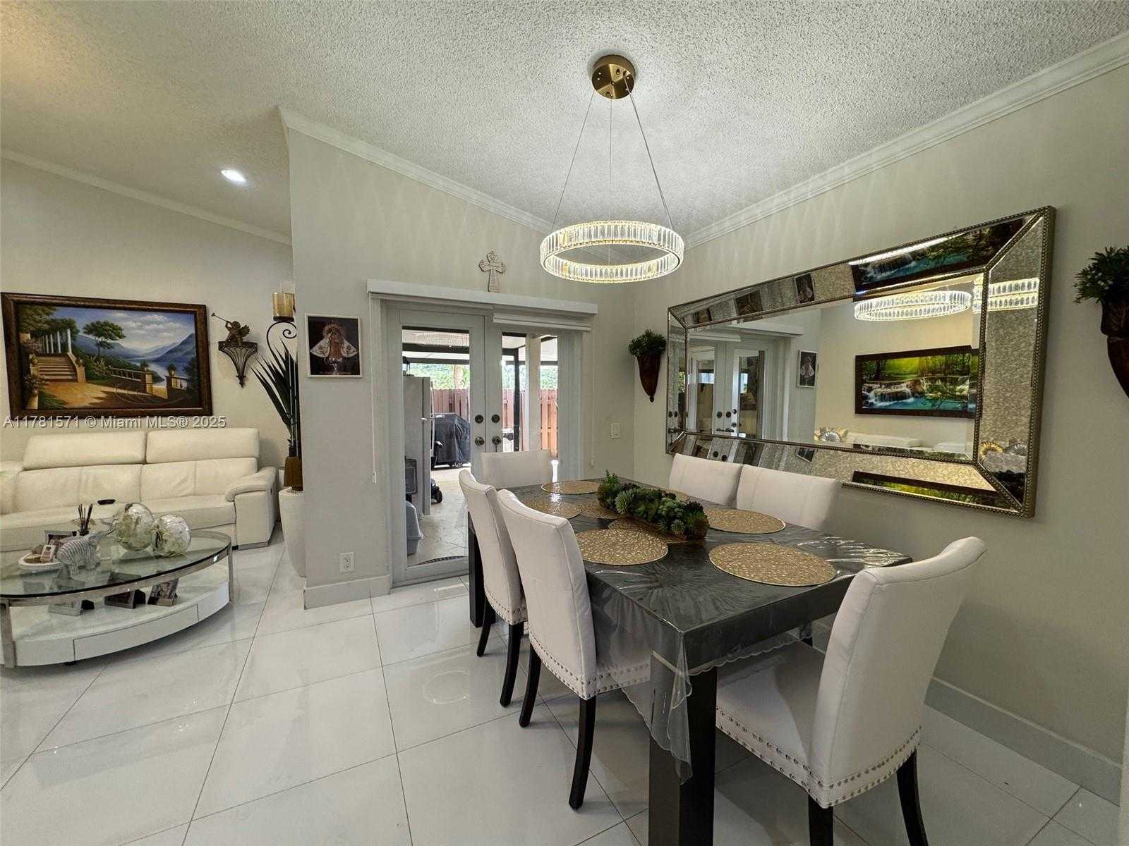 Small Image of 17012 NORTH WEST 66TH CT, Hialeah Number 9