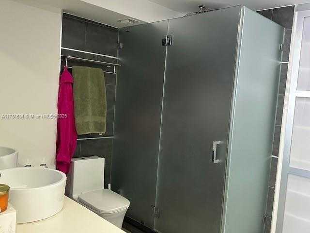 Small Image of 18041 BISCAYNE BLVD #904, Aventura Number 11