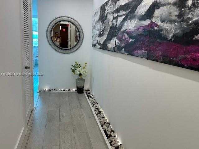 Small Image of 18041 BISCAYNE BLVD #904, Aventura Number 22