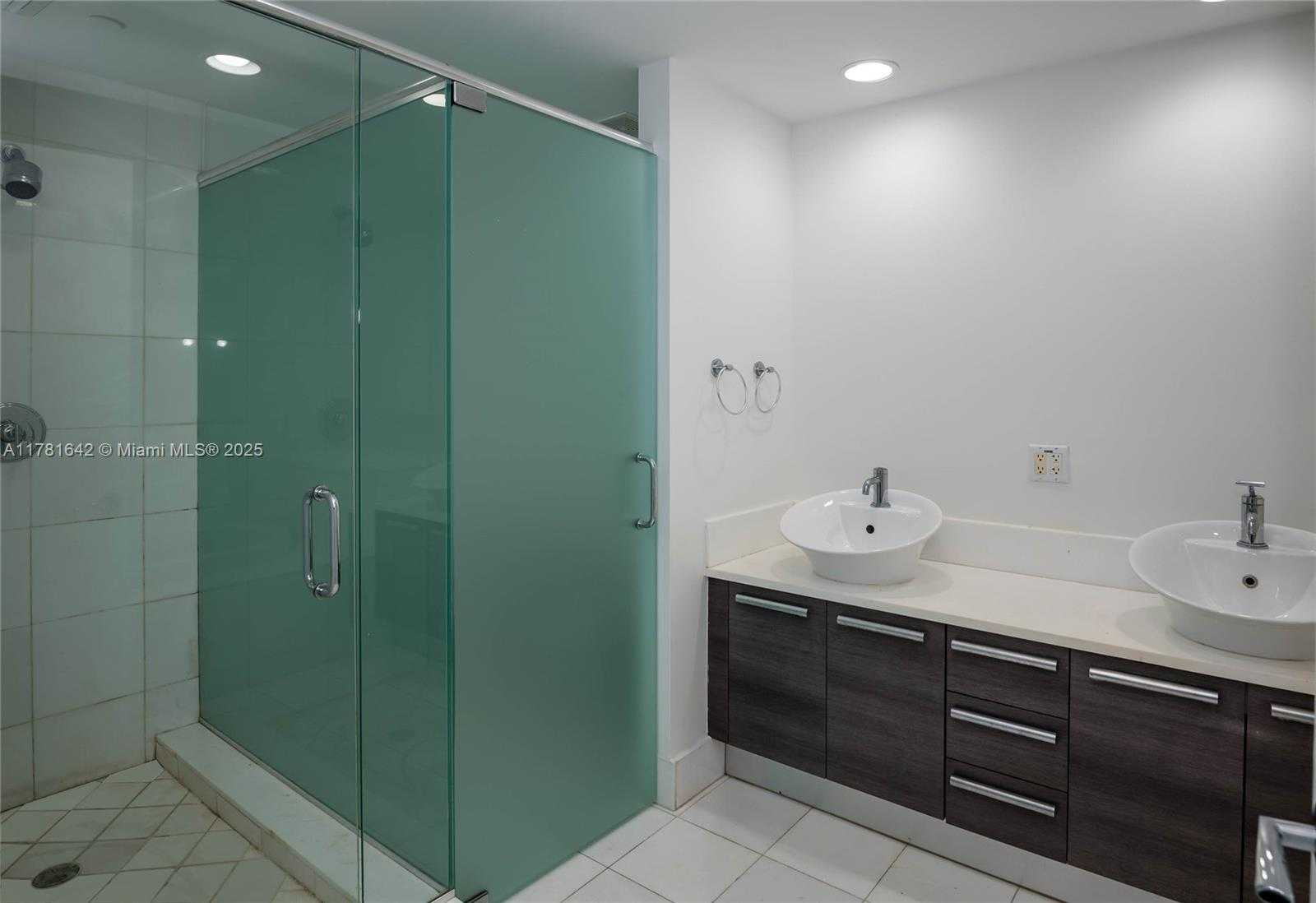 Small Image of 2950 NORTH EAST 188TH ST #143, Aventura Number 13